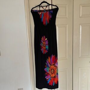 🌺HP🌺 Gorgeous Black Floral Maxi Dress